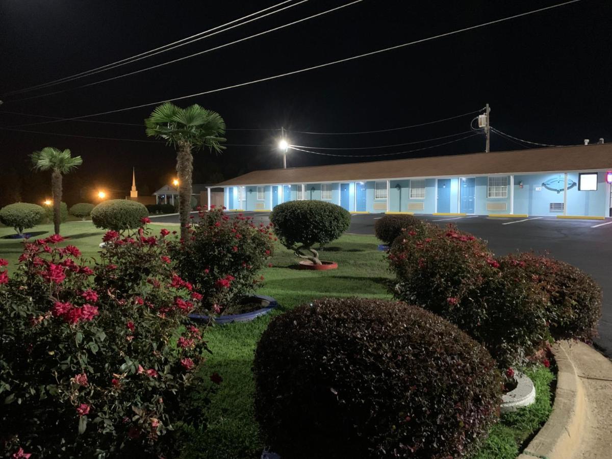 Budget Inn - Laurens Bagian luar foto